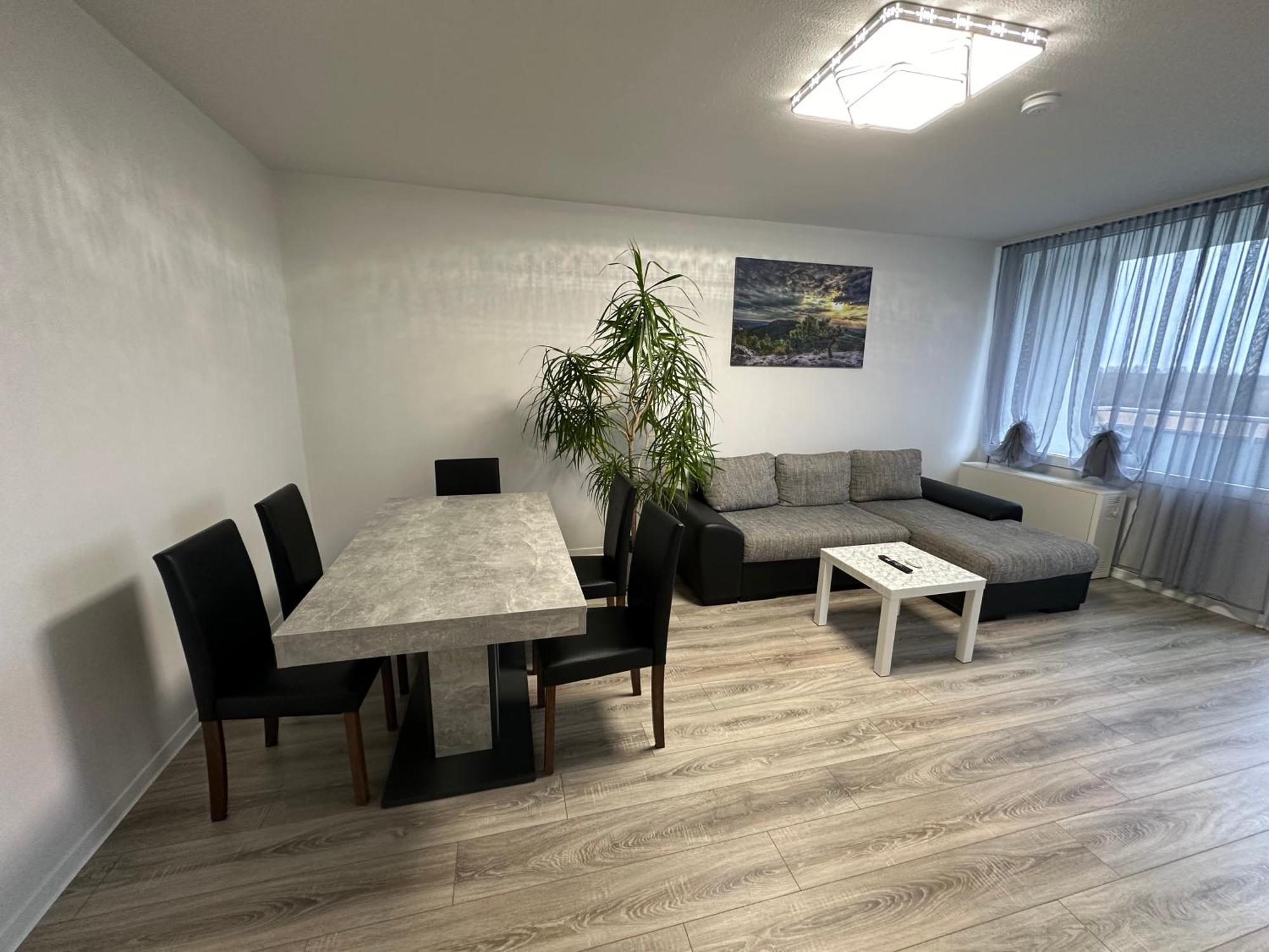 Olis Appartement In Neuss Exterior foto